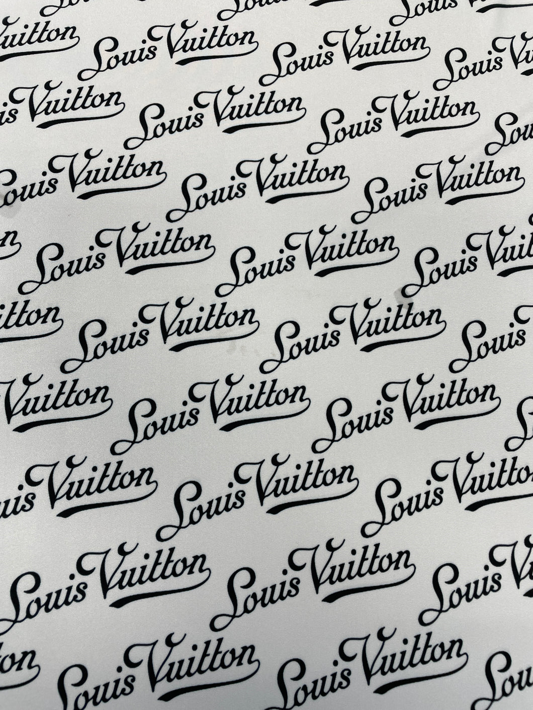 Louis Vuitton Stitch And Pikachu Png, Louis Vuitton Logo Fas - Inspire  Uplift